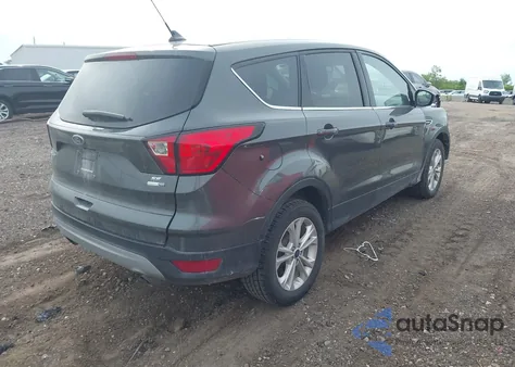2019 Ford Escape Se from USA, damaged, VIN 1FMCU9GD4KUC00465
